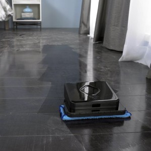 Braava-iRobot-380t-Floor-Mopping-Robot[1]